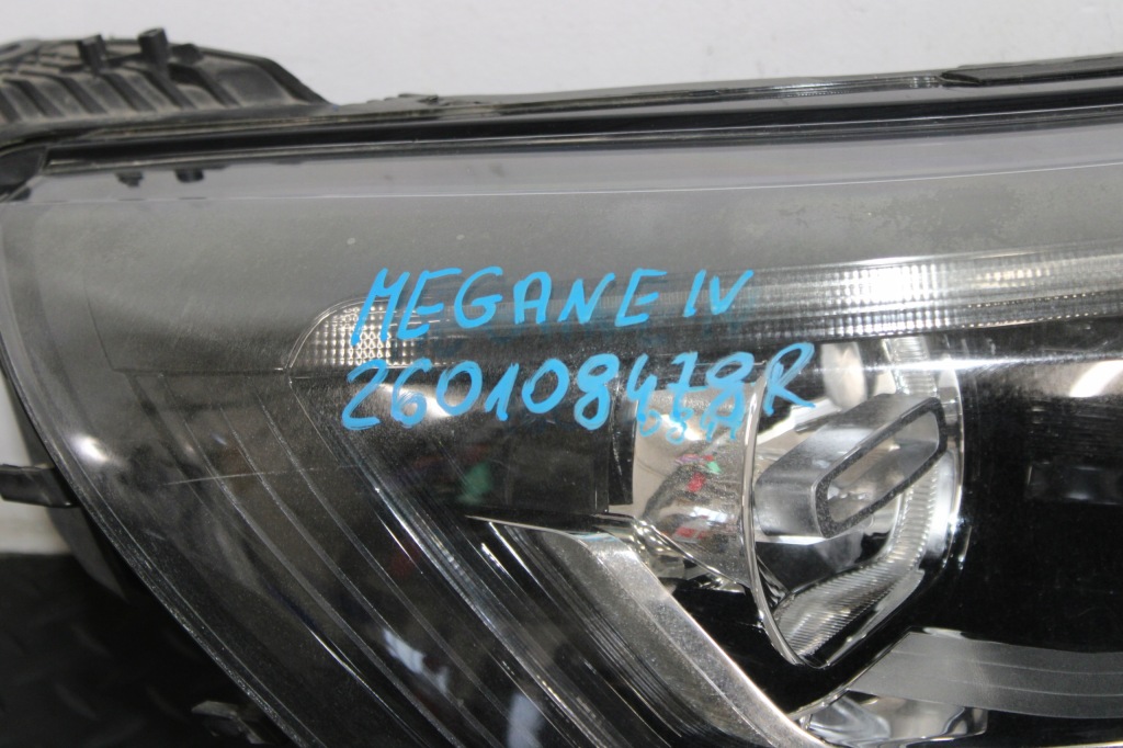 Фонари перед led renault megane iv 4 260108478r 260602792r Недорого