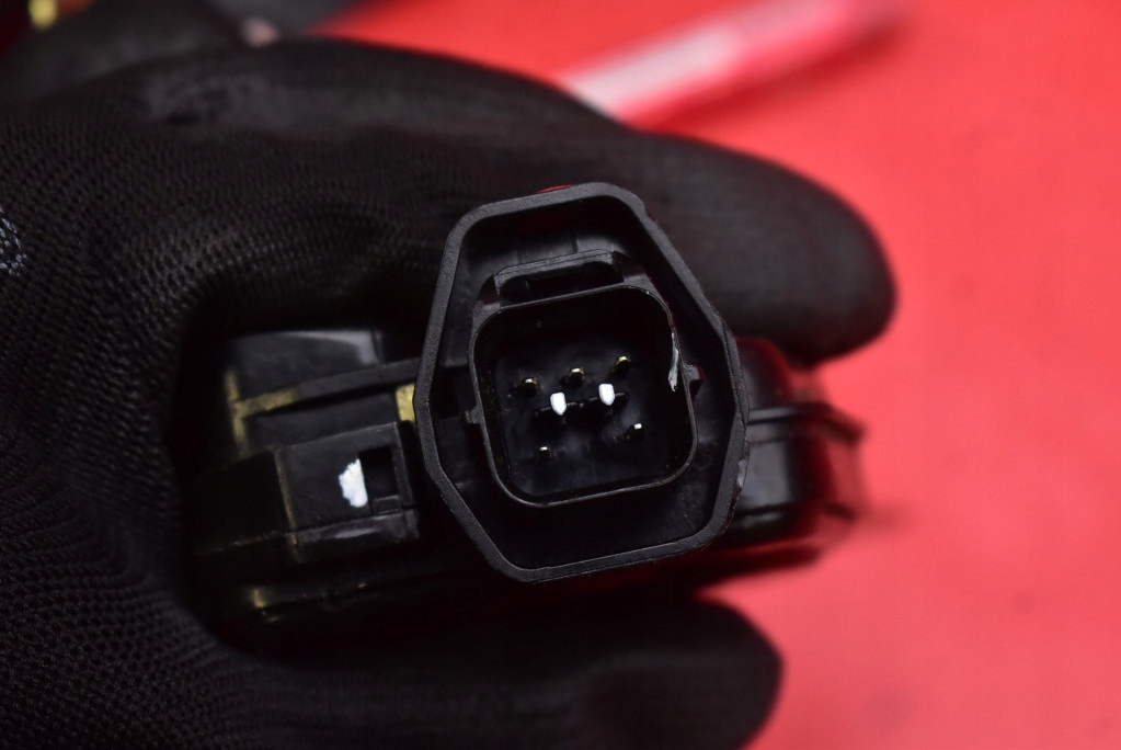 фото №7, Замок дверь правый перед передний eu hyundai tucson 1 i 04-10