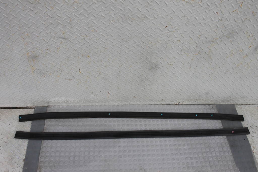 фото №5, Прокладка порог порог левая lub правая toyota rav4 iv 12-18