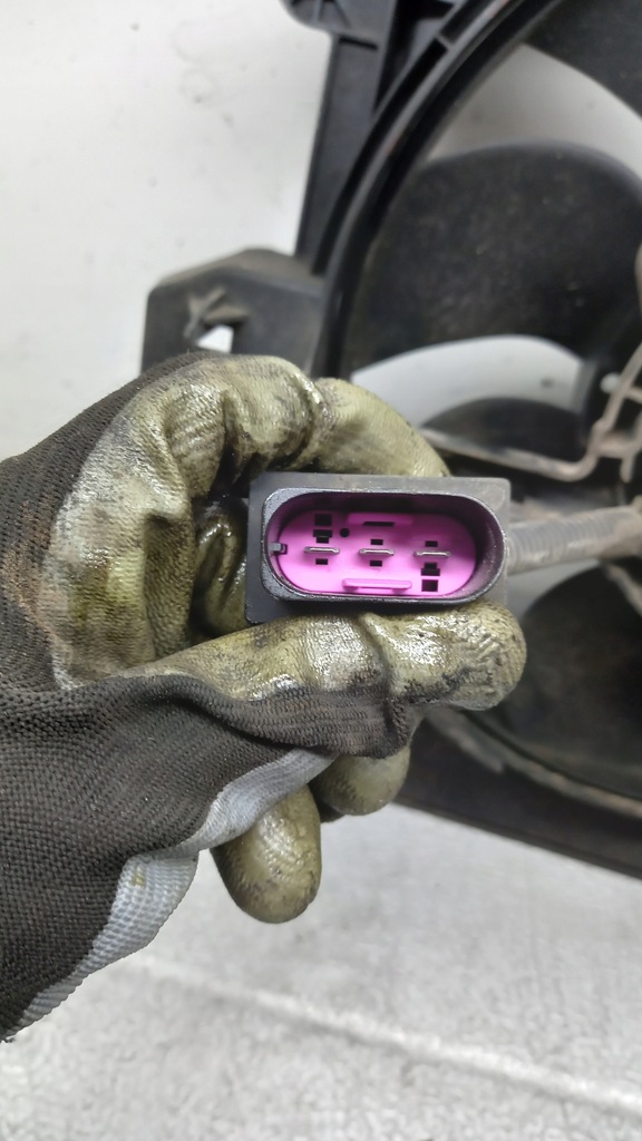 фото №5, Вентилятор радиатора seat ibiza 1.9d 01r