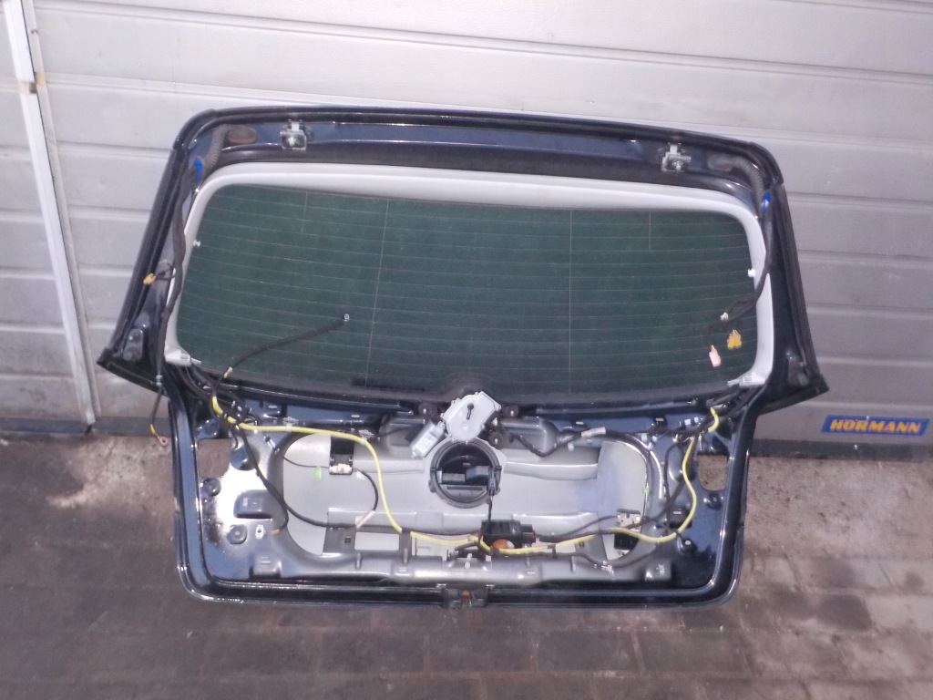 фото №4, Крышка багажника задняя golf v 1.6fsi