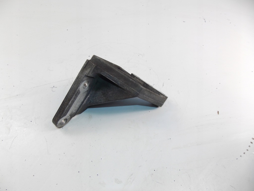 Кронштейн коробки циліндр зчеплення циліндр зчеплення renault mascott 2.8 hpi 501245525 в Україні