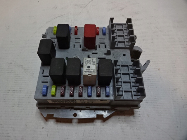 фото №1, Коробка запобіжників alfa romeo 195