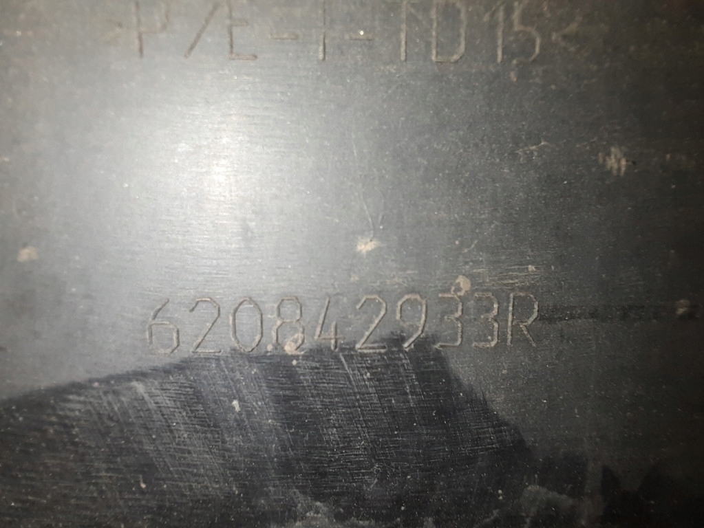 фото №8, Renault captur i 13-19 бампер перед передний нижний 620842933r