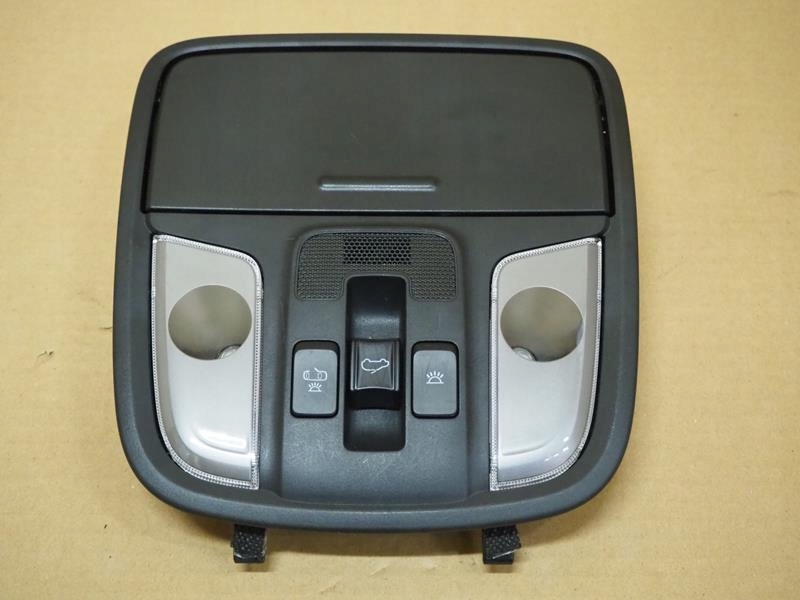 фото №1, Лампа потолочный бардачок kia sportage iv