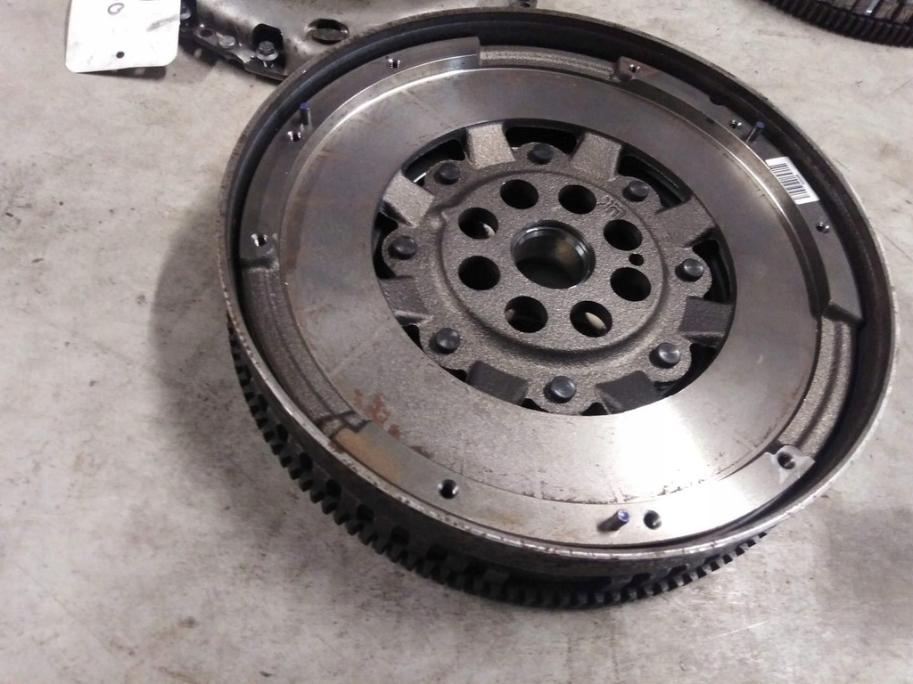 фото №15, Колесо двомасовий маховик luk 415 0564 10