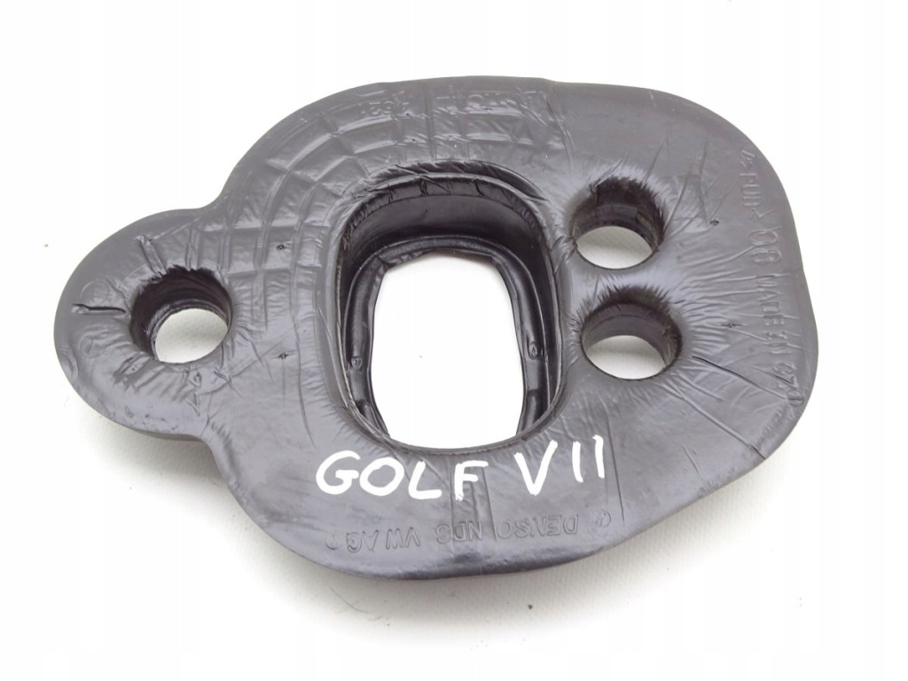 фото №1, Vw golf vii захист піна прокладка обігрівача