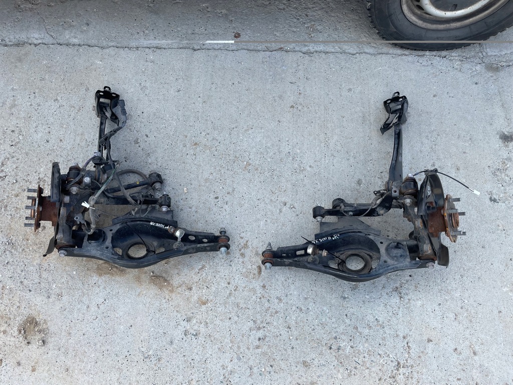 фото №1, Lexus nx 300h 2018- ступица подвеска задняя l/r