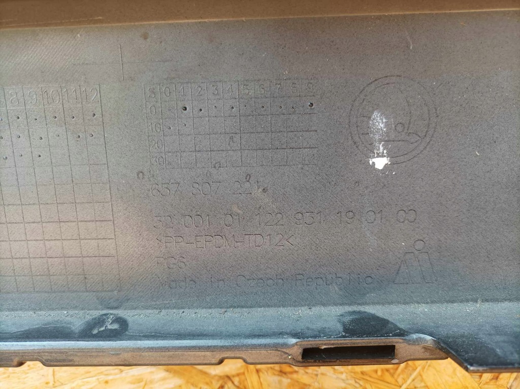 фото №10, Skoda scala 657807221 бампер передний перед