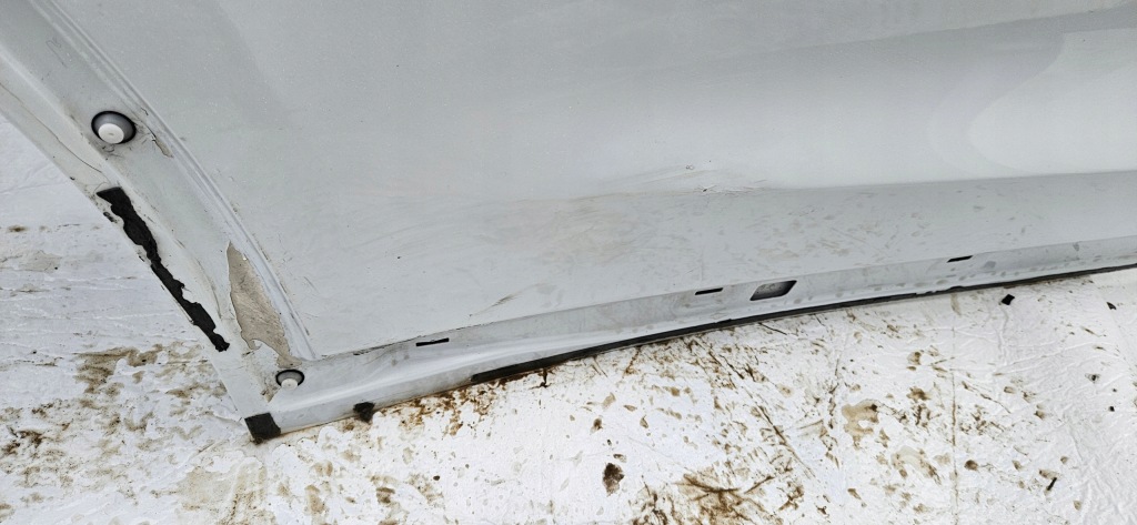 Tesla x двері праве задній задні Доставка