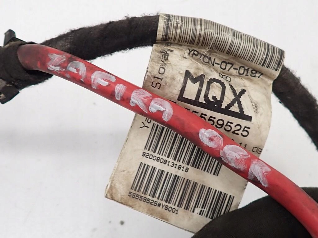 Клема електропроводка акумулятор 55559525 opel zafira b 2 1.6i z16xer 08r Ціна