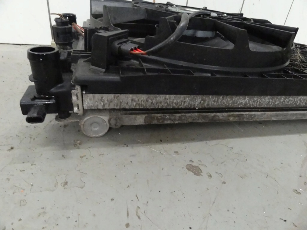 фото №12, Vw polo 6r v 2012 1.2 b комплект радіатор з вентилятор 6r01212530