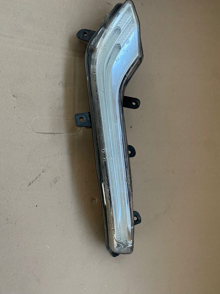 Купить Peugeot 508 рестайлинг  фара led drl правый  9807242280