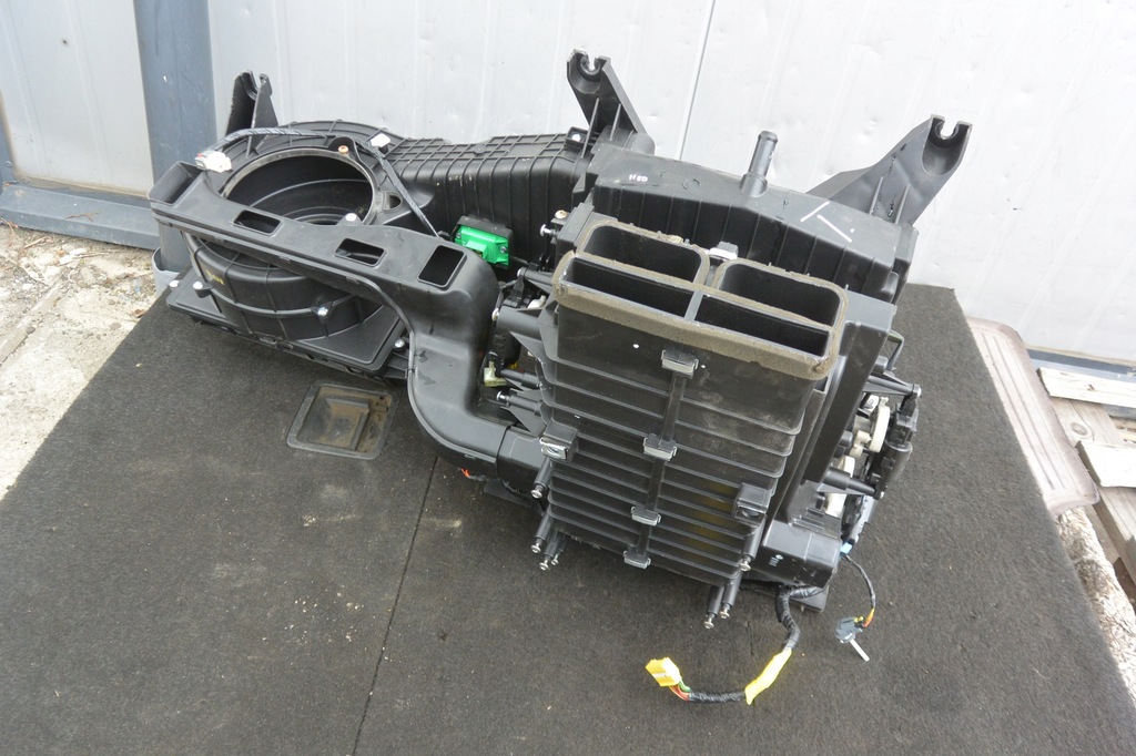 фото №13, Обігрівач повітродувка tesla model s 12-16 eu