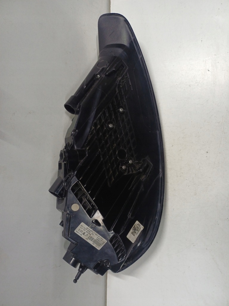 Фара правый задний  porsche boxster cayman 16- led европа Оригинал