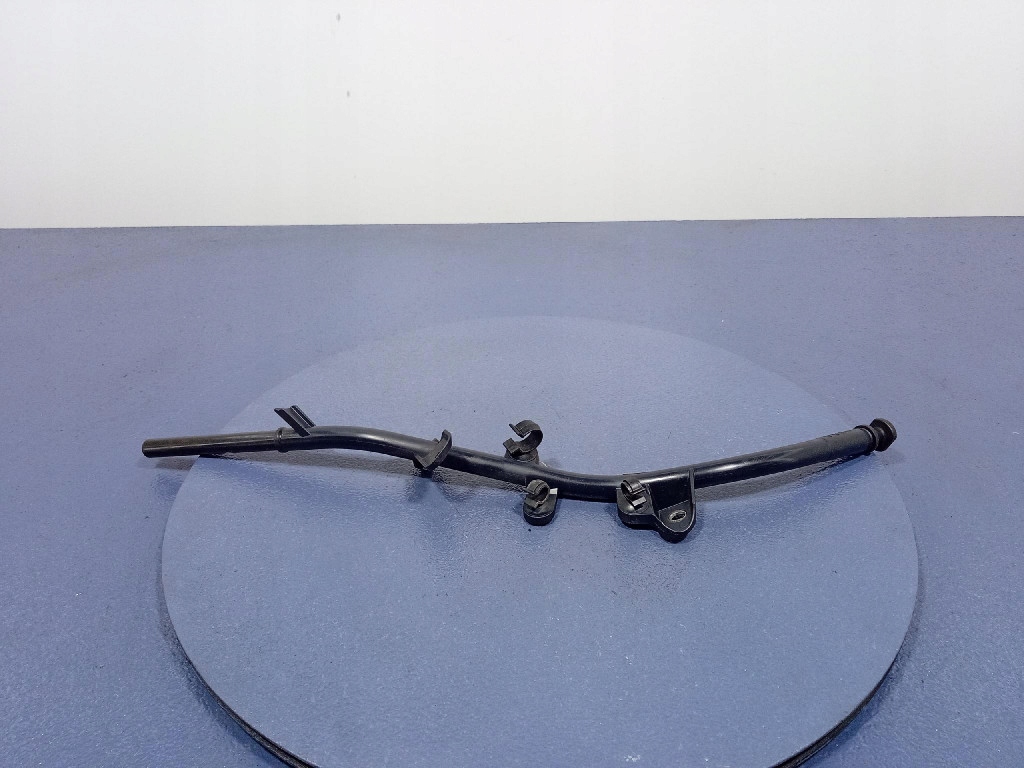 фото №1, Bmw 5 f07 f10 3.0d трубка пабтрубок  щупа масла щуп 7809766 n57d30a