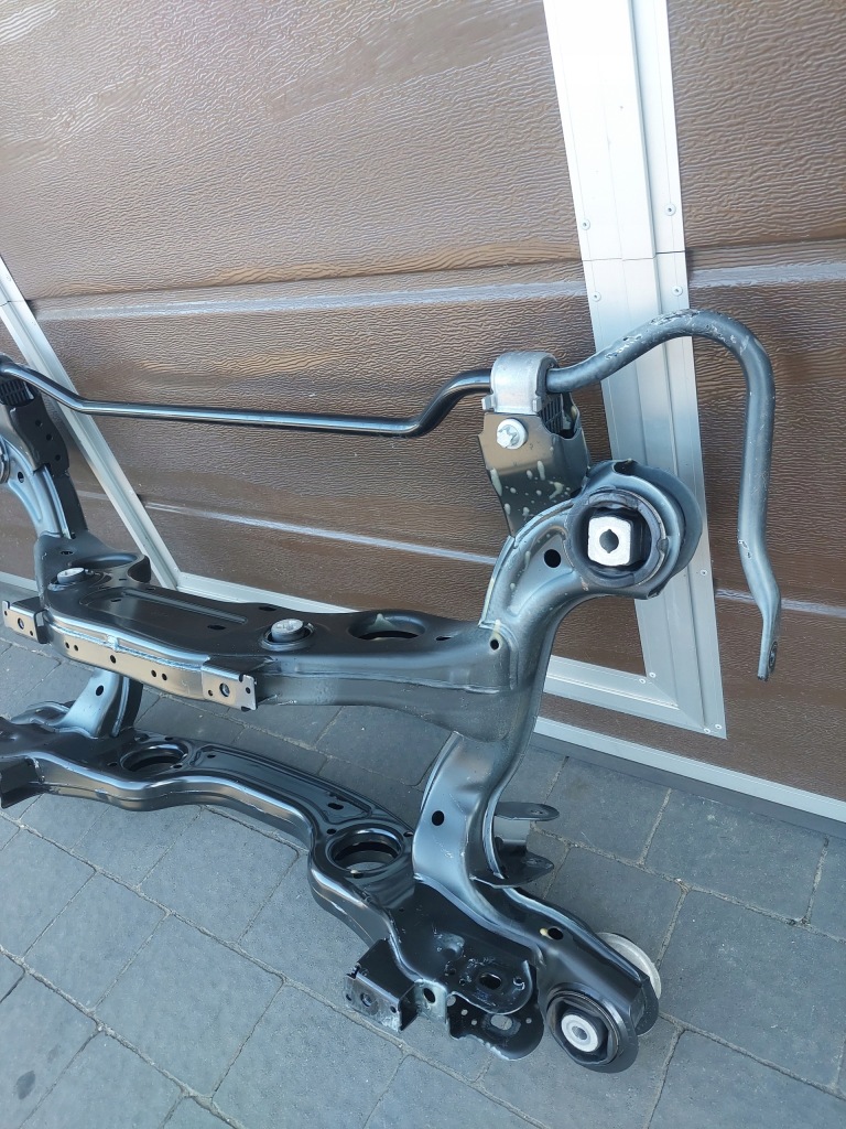 Mercedes eqa eqb gla h243 подрамник подвеска задняя Недорого