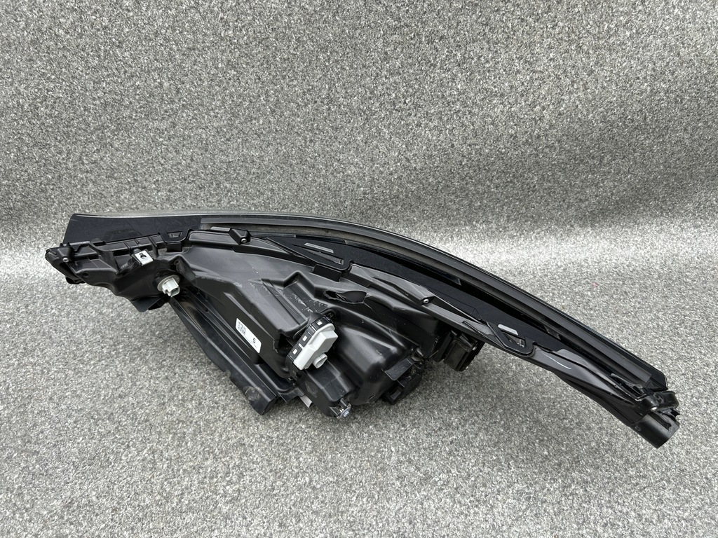 фото №6, Лампа правая передняя toyota highlander iv full led 10000-8a06k poznań