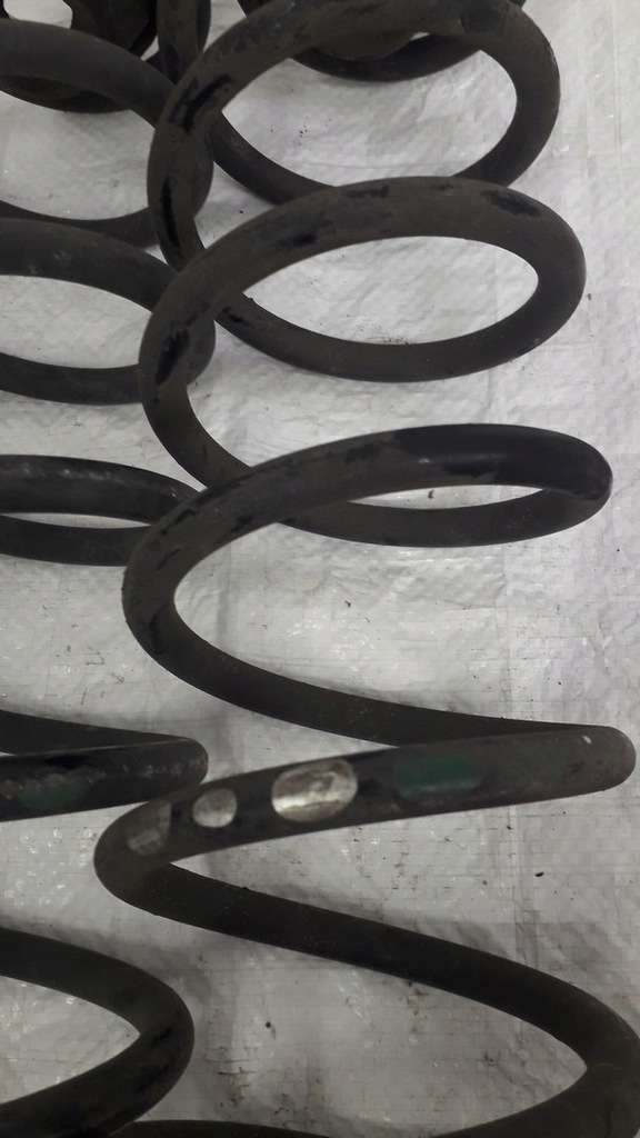 фото №7, Audi a3 8l пружина задняя задняя 335 mm