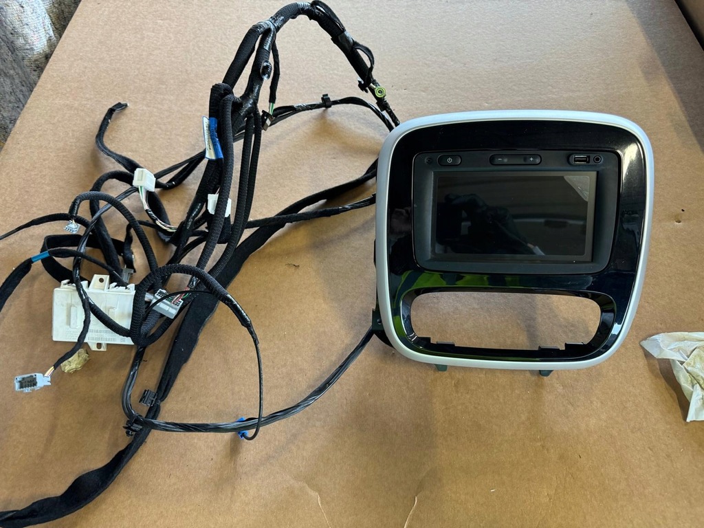 фото №6, Renault trafic iii навигация радио usb 259153035r 281155777r 93462802