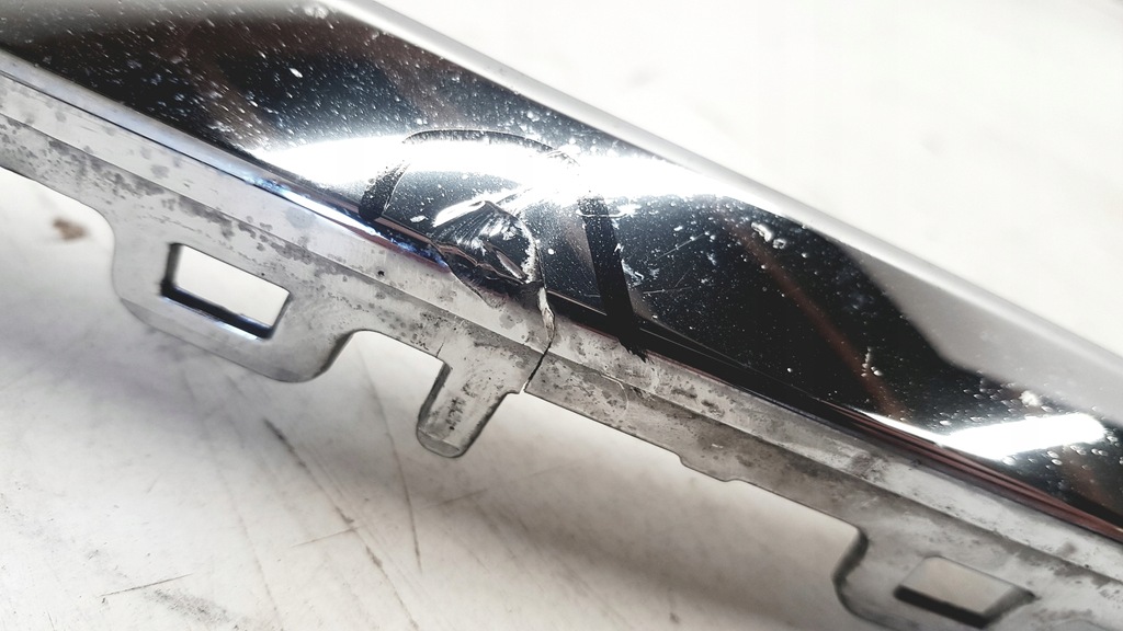 фото №3, Audi a6 c8 4k0 рамка решётка хром решётка радиатора 4k0807715