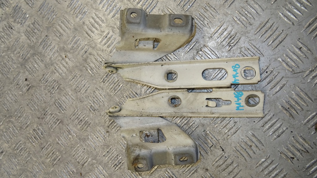 фото №1, Петлі капот 8t0823302e audi a5 8t