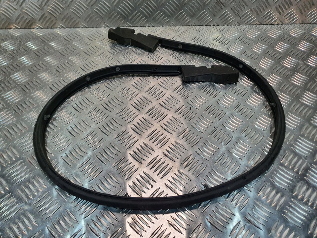 фото №1, Прокладка жабо mazda 3 bp iv hb 19-