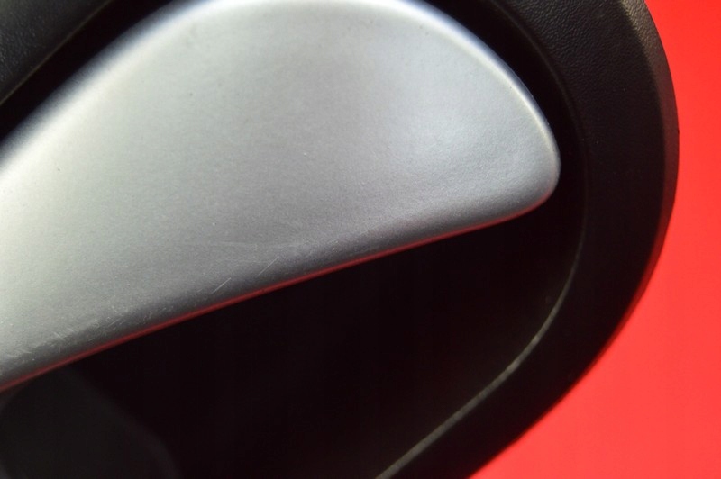 фото №11, Ручка внутренняя правая задняя 8200733847 dacia duster 1 i 10-13