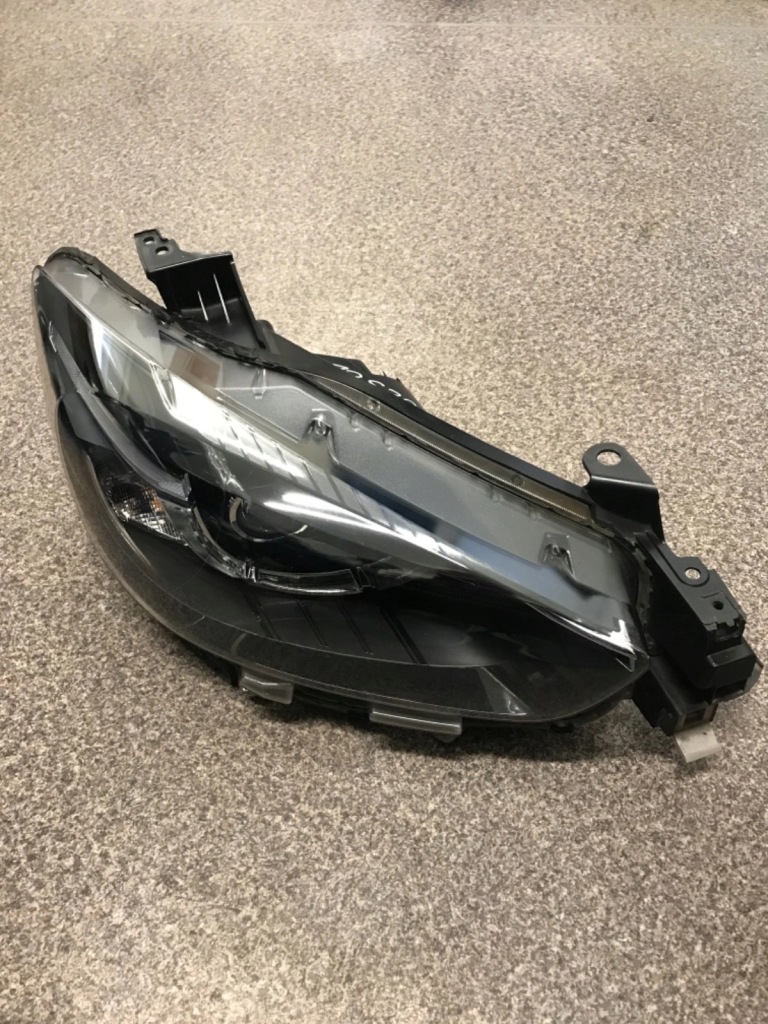 Фара правий перед mazda cx-5 full led рестайлінг  2014- Доставка