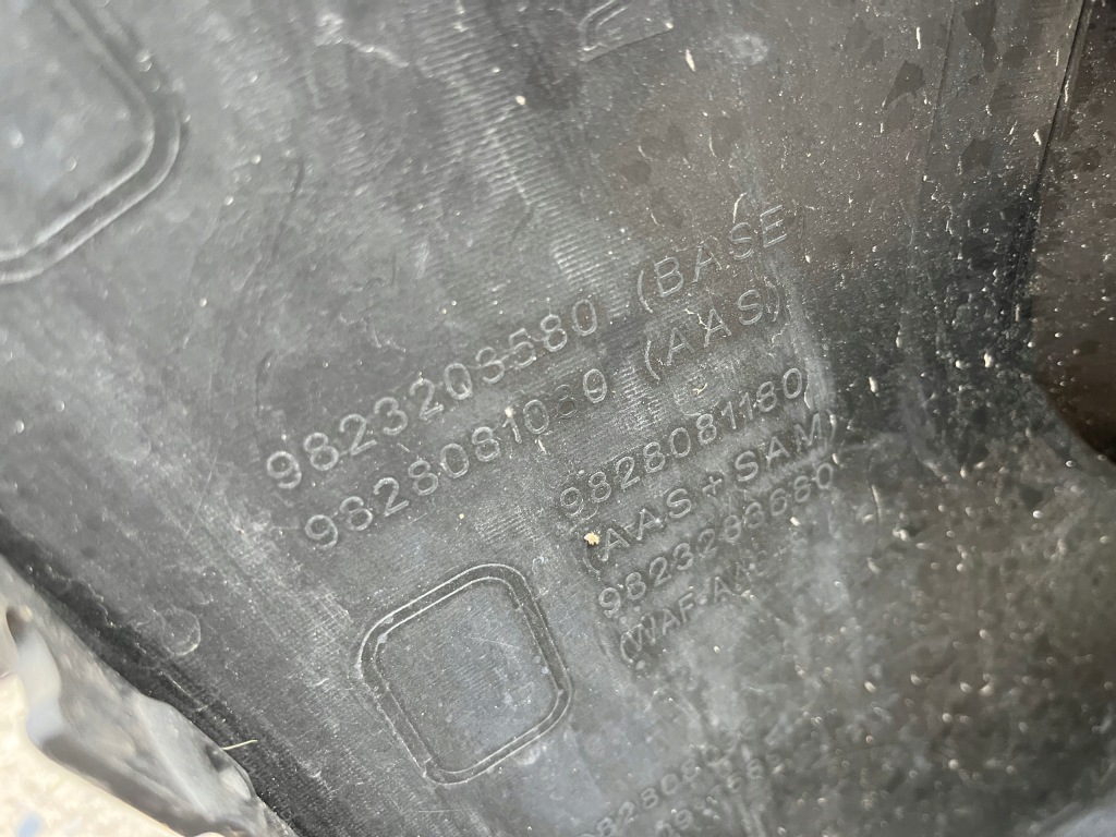 фото №8, Zderzam передній peugeot 208 ii гарний