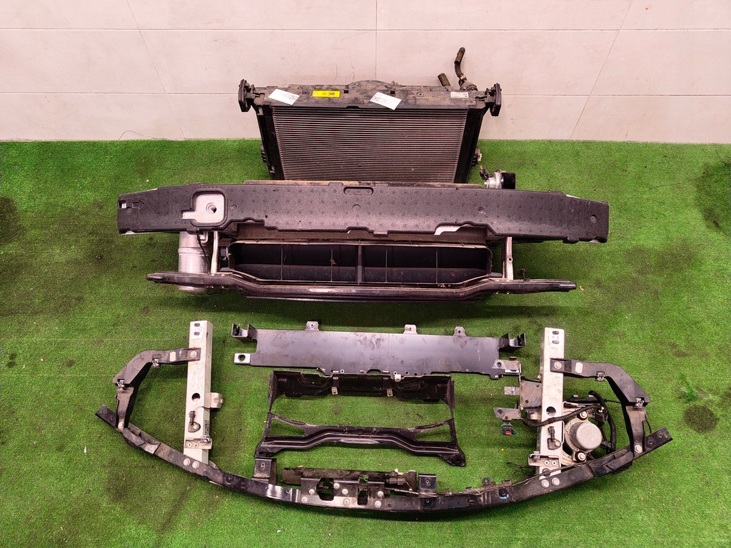 фото №9, Bmw i3 перед капот бампер крила pas передній c04