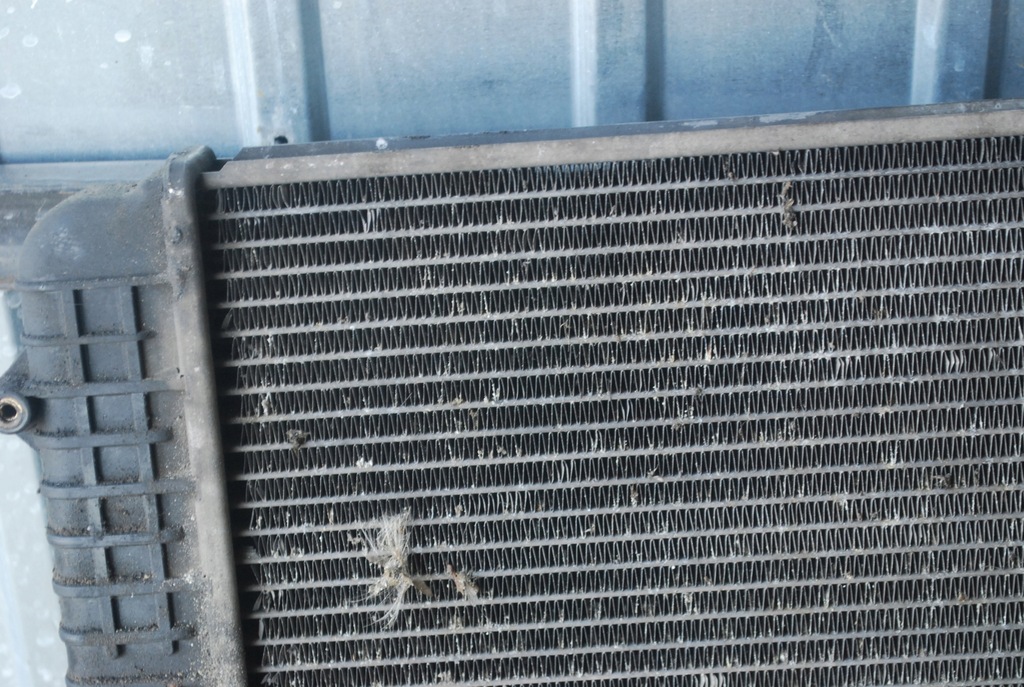 фото №7, Радіатор wody audi a8 d2 2.5 tdi 4d0121251k