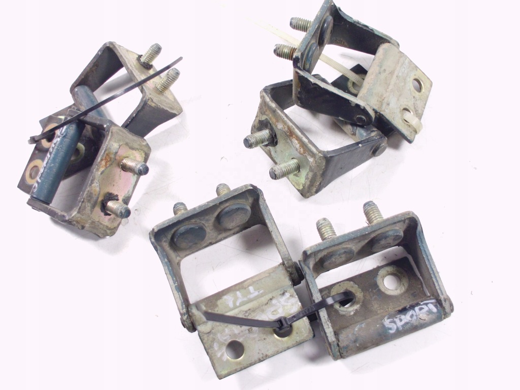 фото №1, Kia sportage i 93-02r петли крышки багажника пара