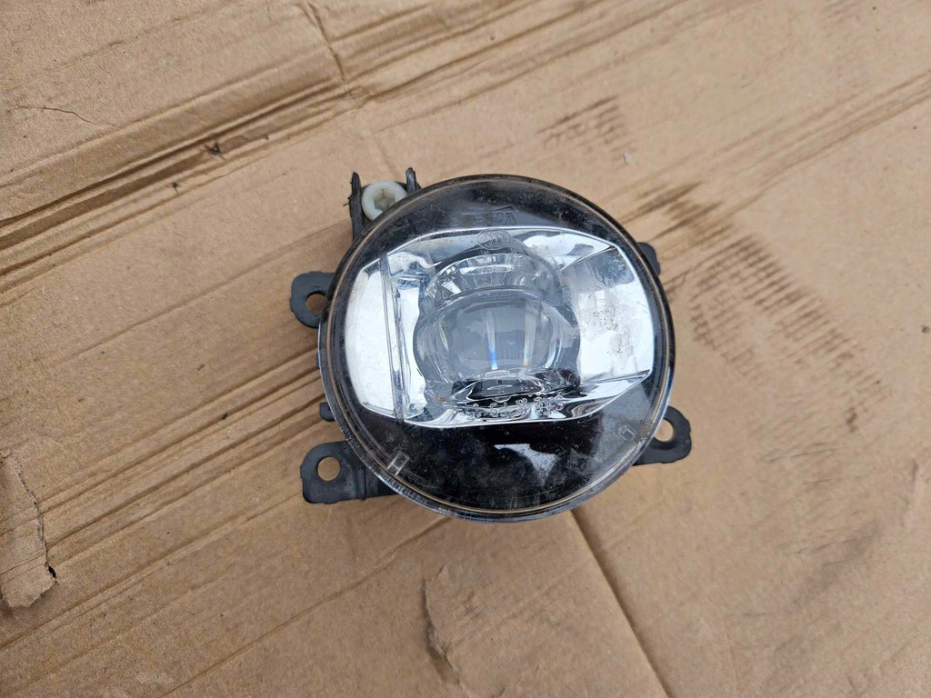 фото №1, Противотуманная фара renault 261509314r clio v kadjar scenic koleos