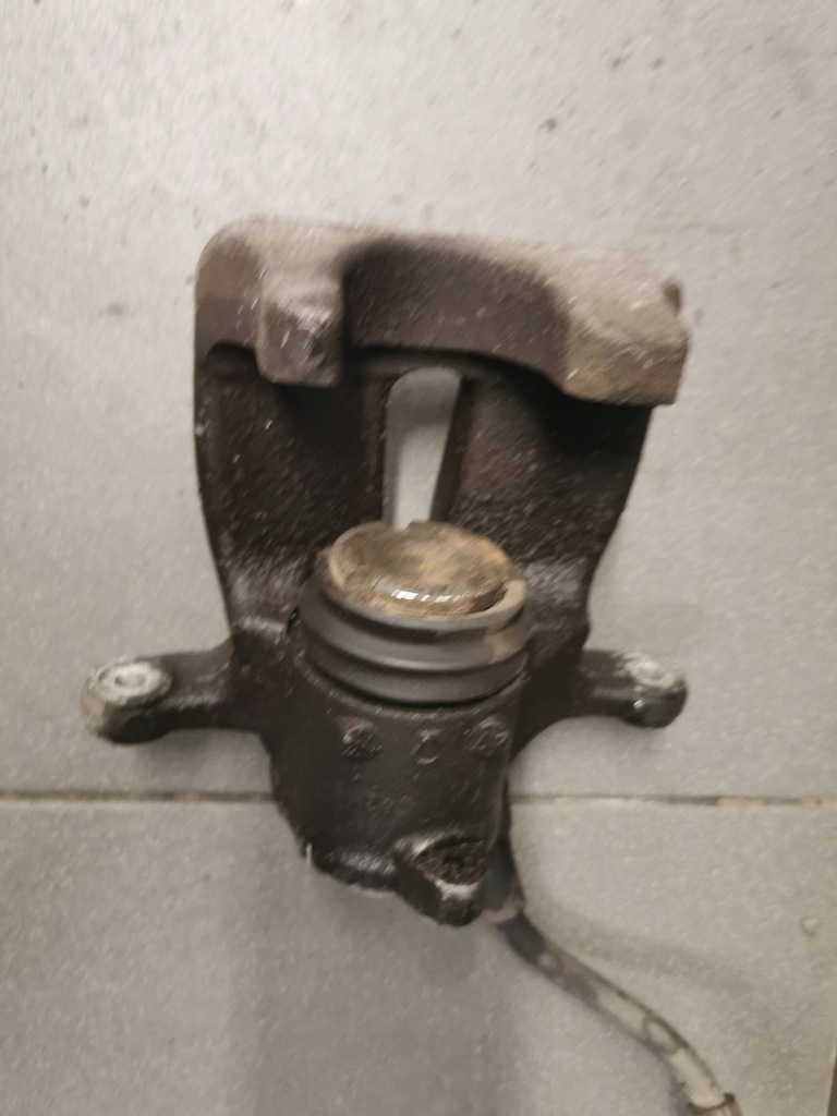 фото №5, Супорт гальмівний лівий задня audi a8 d3