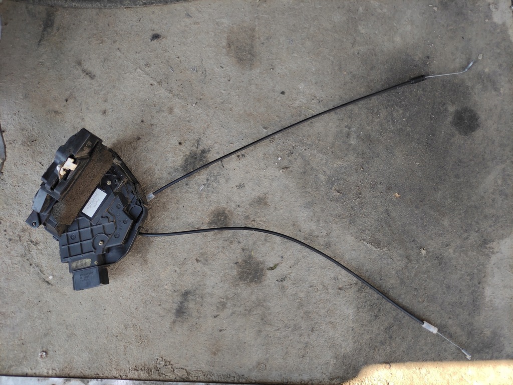 фото №1, Mazda 3 i bk замок двері правий задня