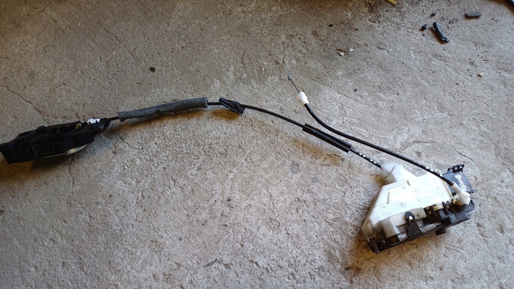 фото №1, Citroen c5 iii замок двері правий передній 6 pin