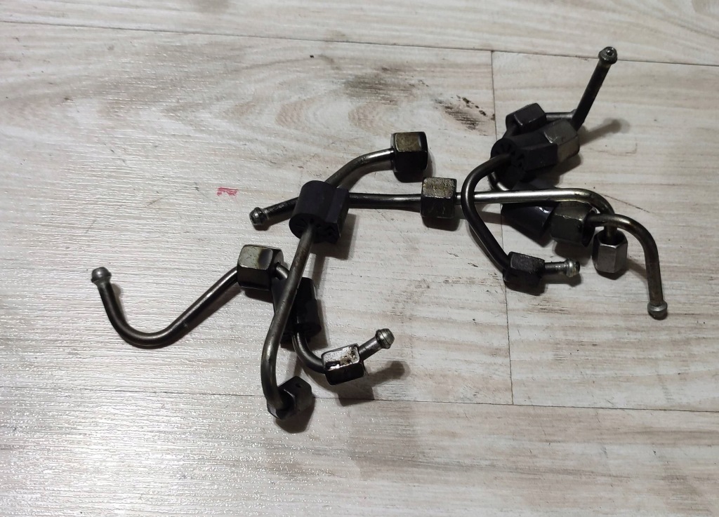 Купити Fiat tipo 2018 шланг паливний форсунки