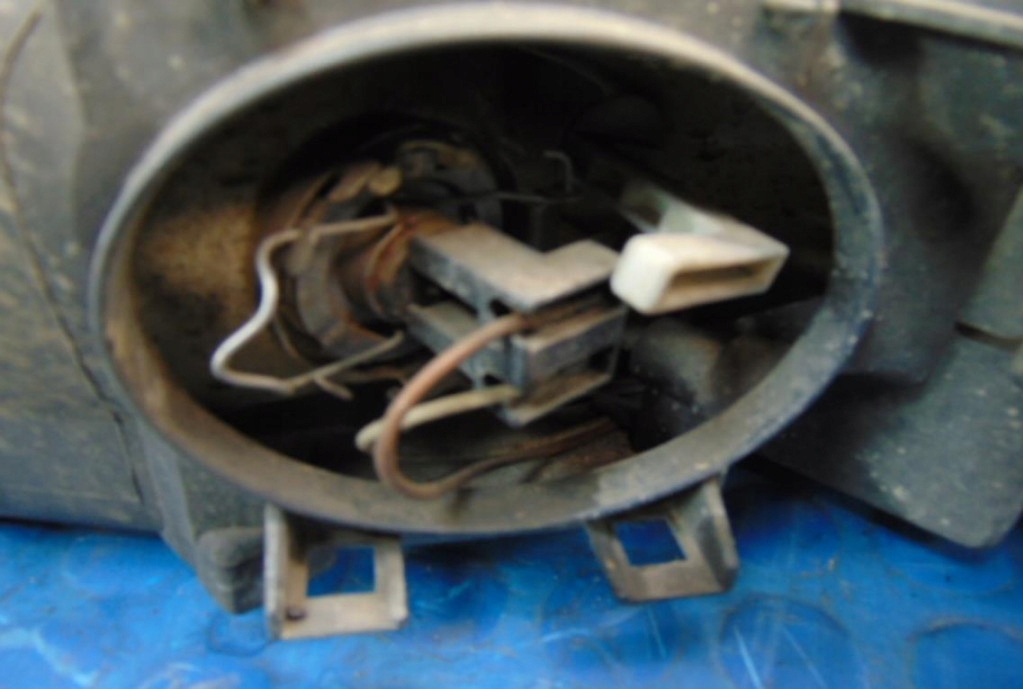 фото №3, Peugeot 406 lift фара правый