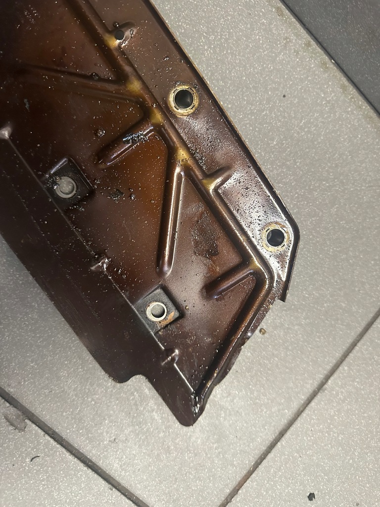 фото №7, Захист перегородка картера масляний audi s6 c5 4.2 ank 077103097b