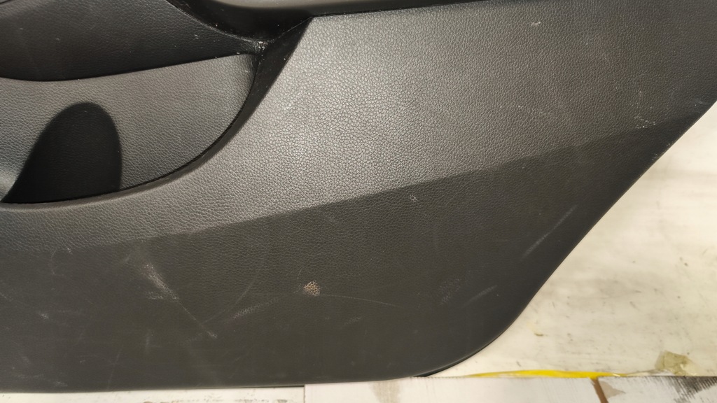 фото №8, Обшивка двері правий задня hyundai santa fe iii grand