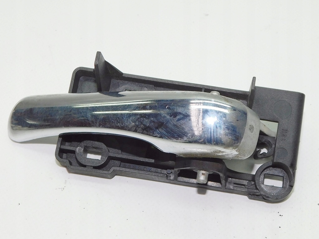 фото №2, Alfa romeo 147 1.6 2002r 3d ручка внутрішня ліва