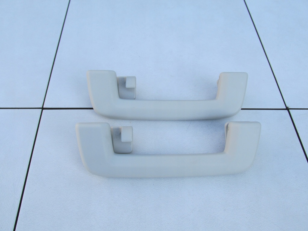 фото №1, Ручка кронштейн потолочный задняя focus mk3 2013 rok