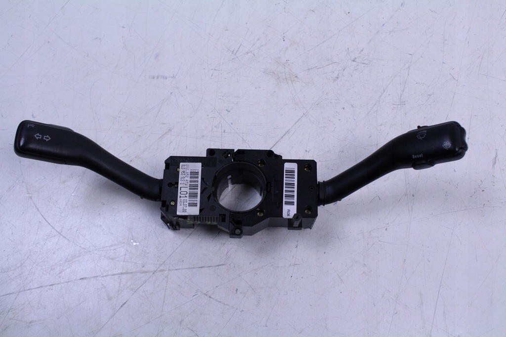 фото №1, Важіль перемикач audi s6 c5 00r.