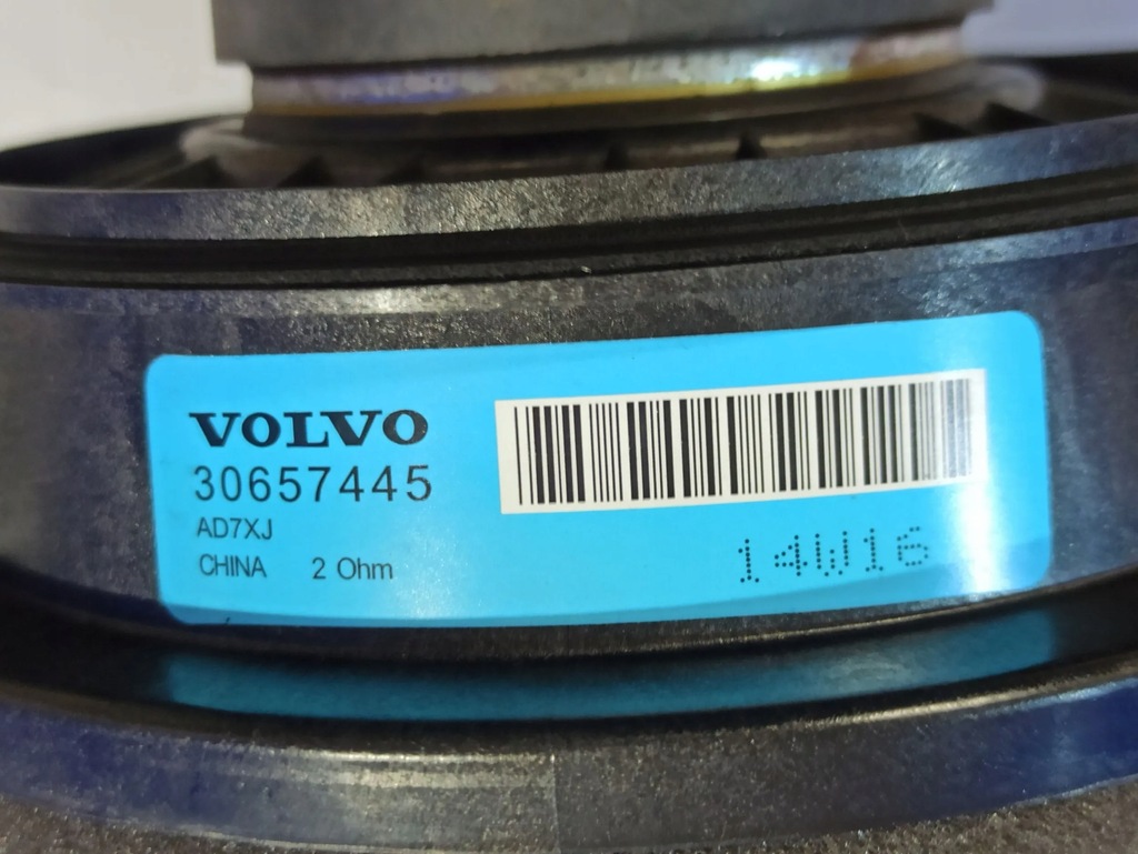 фото №6, Volvo v60 2015 динаміки