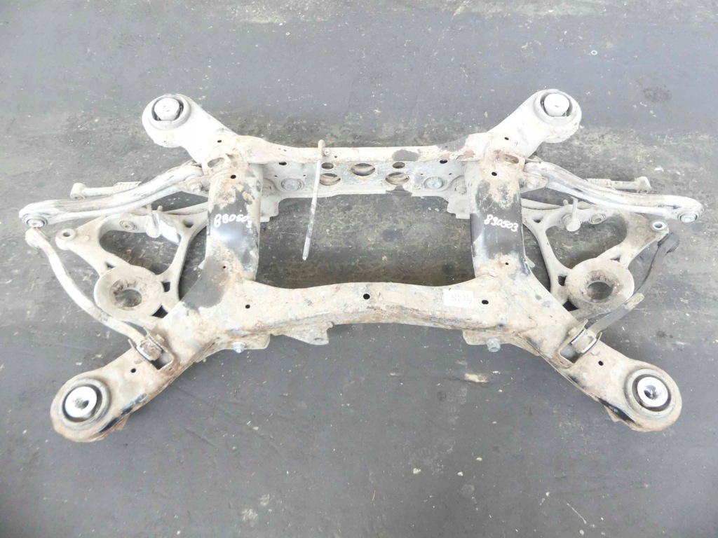 фото №1, Балка задня важелі mercedes ml w164