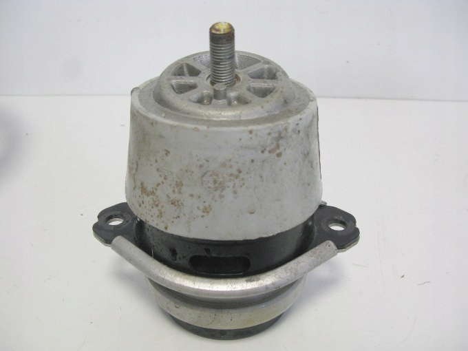 Купить Подушка двигателя audi q7 touareg