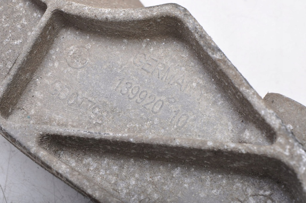 фото №6, Bmw x1 f48 кронштейн диференціал 6852896