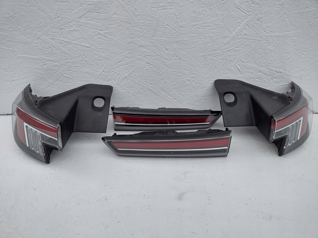 фото №1, Opel mokka b ii лампа правая задняя крышка багажника задняя org