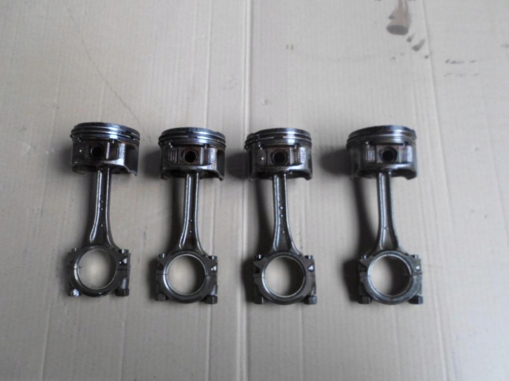 фото №1, Поршень nissan micra k12 1.2 16v cr12